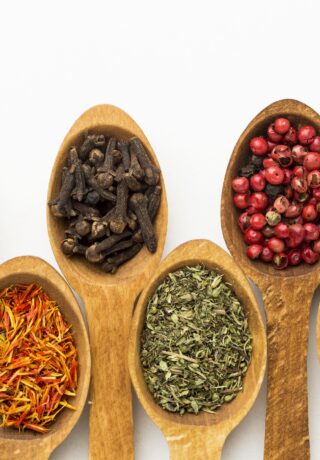 wooden-spoons-with-variety-spices-close-up